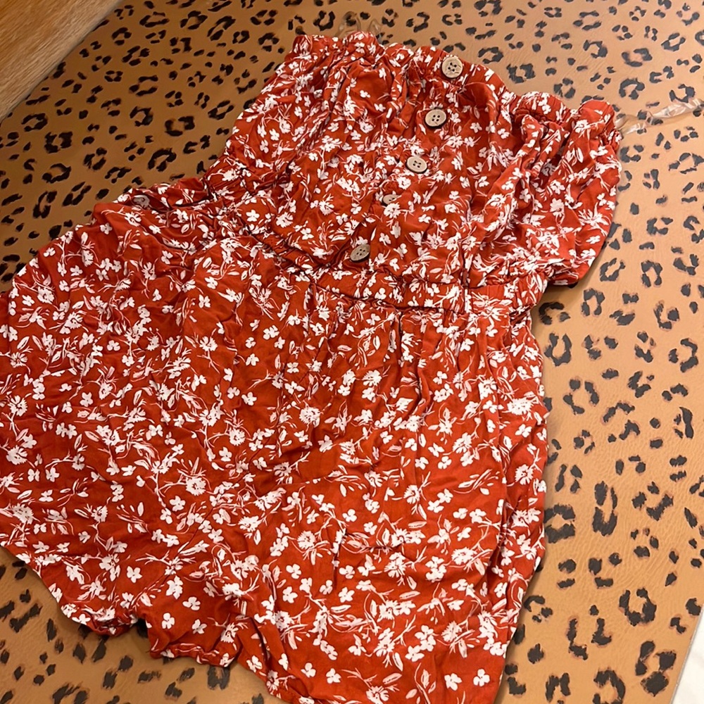 New look romper runs small*